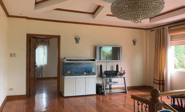 House and Lot in Brentville for sale
