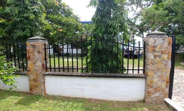 CASA FRENTE AL MAR PLAYA MALIBU GORGONA