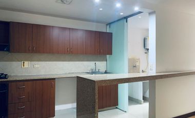 PR17824 Arriendo de apartamento en Loma de las Brujas