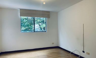 PR17824 Arriendo de apartamento en Loma de las Brujas