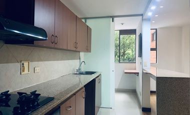 PR17824 Arriendo de apartamento en Loma de las Brujas