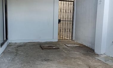 Vendo casa con garaje ubicada al sur de Guayaquil