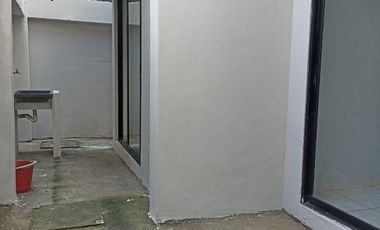 Vendo casa con garaje ubicada al sur de Guayaquil