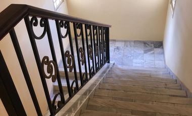 EN RENTA DEPARTAMENTOS AMUEBLADOS DE DOS RECÁMARAS CON PISCINA COMPARTIDA