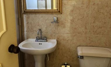 EN RENTA DEPARTAMENTOS AMUEBLADOS DE DOS RECÁMARAS CON PISCINA COMPARTIDA