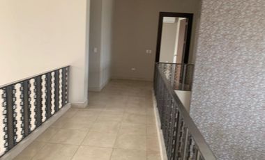 VENTA DE AMPLIA CASA EN SAMBORONDON