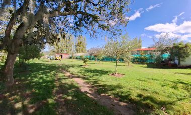 Casa 225 m2 + Terreno 4.555 M2 + Piscina. (Sector Checa)