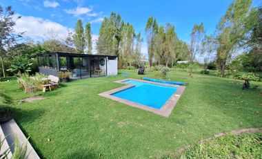 Casa 225 m2 + Terreno 4.555 M2 + Piscina. (Sector Checa)