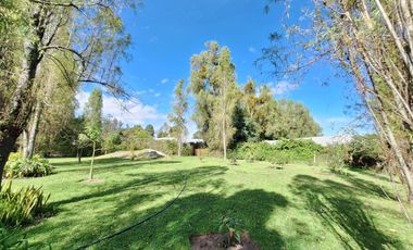 Casa 225 m2 + Terreno 4.555 M2 + Piscina. (Sector Checa)