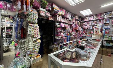 Casa rentera en venta en el centro de Loja