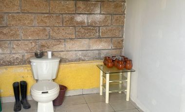 TERRENO BARDEADO EN RENTA, SOBRE CALLE USO DE SUELO COMERCIAL, EN SAN FELIPE TLALMIMILOLPAN, CERCA DE PREPARATORIA 5