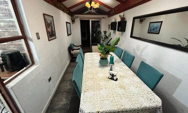 ¡Rebajada! Casa ampliada en Villa Pehuén, Maipú.