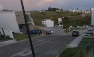 HERMOSA CASA EN RESIDENCIAL ARGENTA CON 3 HABITACIONES
