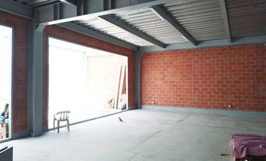 PR19253 Local en arriendo en el sector Simon Bolivar