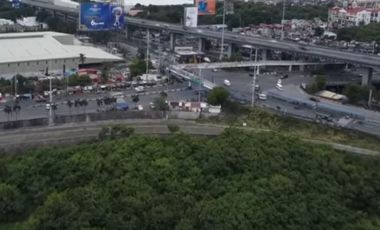 10 Hectares Prime Location Commercial Lot for Sale along SLEX East Service Road, Sucat, Muntinlupa City near SLEX Sucat Interchange