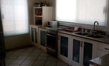 CASA EN ACATLIPA EN TEMIXCO MORELOS