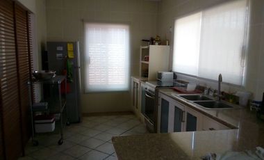 CASA EN ACATLIPA EN TEMIXCO MORELOS