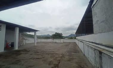 edificio de venta en santa ana manabi