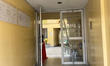 VENDO DEPARTAMENTO RECIDENCIAL ACOMAYO 5PISO JIRON ACOMAYO 251 CERCADO DE LIMA