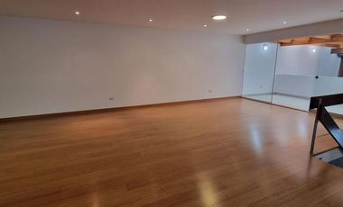 AMPLIO FLAT DE 346 m2 EN CHACARILLA, SURCO.