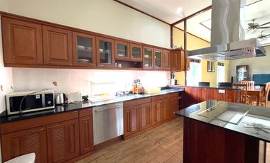 Exquisite 3 Bedroom with Mountain View Villa for Rent in Ao Nang, Krabi