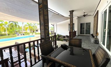 Exquisite 3 Bedroom with Mountain View Villa for Rent in Ao Nang, Krabi