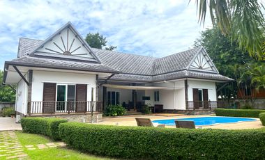 Exquisite 3 Bedroom with Mountain View Villa for Rent in Ao Nang, Krabi