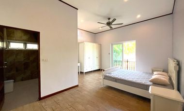 Exquisite 3 Bedroom with Mountain View Villa for Rent in Ao Nang, Krabi