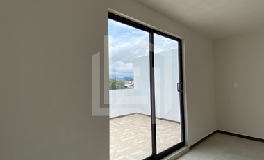 Casa en Venta con Terraza en Actopan, Hgo, a 200 metros del libramiento y cerca del Corredor de los Balnearios.
