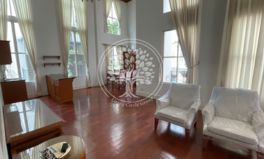 4 Bedrooms Townhouse for Sale or Rent in Baan Klang Krung British Town Thonglor