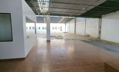 Local Comercial Escuela en Venta sobre el  Boulevard Adolfo López Mateos, 3021 Oriente, León, Gto. Frente Hotel
