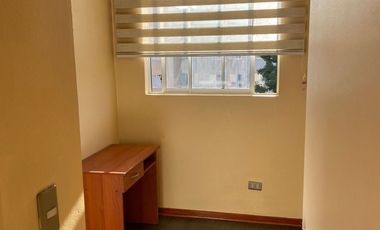 Se vende  amplio depto  3D 1B metro Barrancas Pudahuel