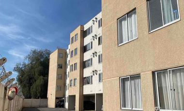 Se vende  amplio depto  3D 1B metro Barrancas Pudahuel