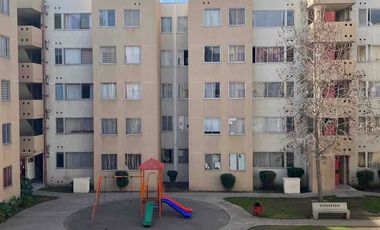 Se vende  amplio depto  3D 1B metro Barrancas Pudahuel