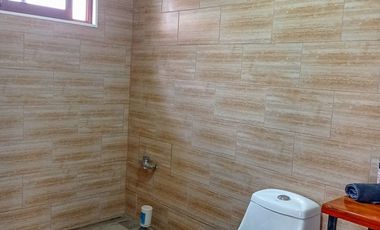 🏠León Propiedades vende moderna casa estilo mediterraneo en sector Cuyuncavi Alto🏠