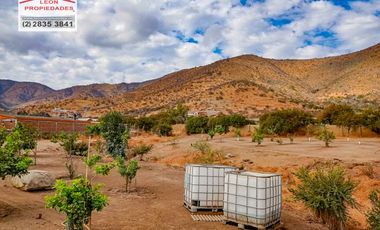 🏠León Propiedades vende moderna casa estilo mediterraneo en sector Cuyuncavi Alto🏠
