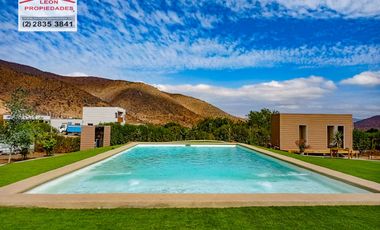 🏠León Propiedades vende moderna casa estilo mediterraneo en sector Cuyuncavi Alto🏠