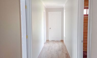 🏠León Propiedades vende moderna casa estilo mediterraneo en sector Cuyuncavi Alto🏠