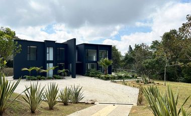 PR20845 Casa en arriendo en el sector Alto de las Palmas