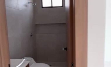 Samborondon, Renta Linda casa 3 dormitorios con Piscina