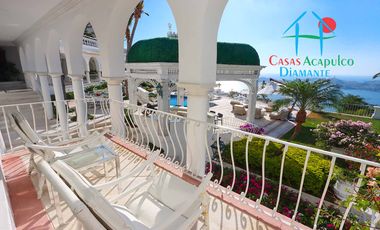 Casa en renta vacacional con alberca y áreas de jardín, sky roof, bar y asador