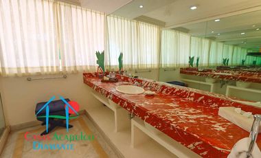 Casa en renta vacacional con alberca y áreas de jardín, sky roof, bar y asador