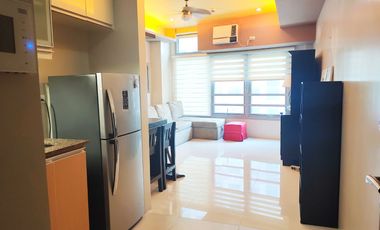 For Rent 1BR Furnished Condo in Eastwood City