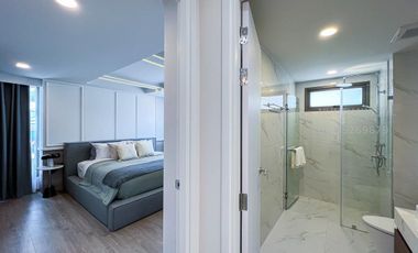 New 4 Bedroom Luxury Modern Pool Villa for SALE