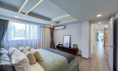 New 4 Bedroom Luxury Modern Pool Villa for SALE