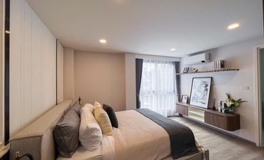 New 4 Bedroom Luxury Modern Pool Villa for SALE