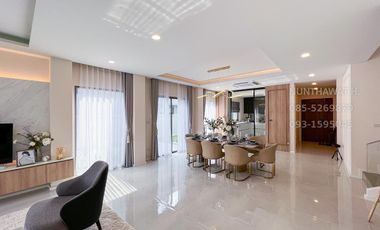 New 4 Bedroom Luxury Modern Pool Villa for SALE