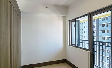 Newly-turned over 1-BR condominium unit with balcony for SALE at Fame Residences