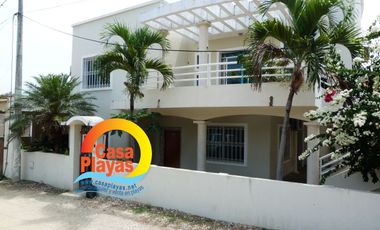 Casa grande y moderna de Venta en Playas Villamil, via a Data km 3.5