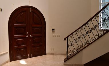 LAS CAÑADAS ZAPOPAN CASA EN VENTA EN COTO LA NORIA ESTILO EUROPEO